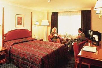 Holiday Inn Moat House