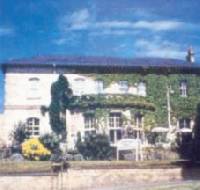 Elmbank Hotel & Lodge