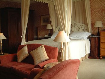 DEVONSHIRE ARMS HOTEL