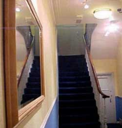 Bupsi Hotel - Earls Court